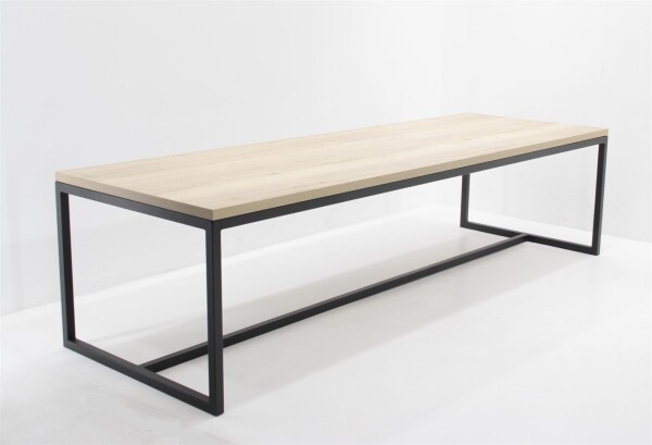 Verhuur Woonmeubelen NIEUW, Tafel Industrieel 300x100cm